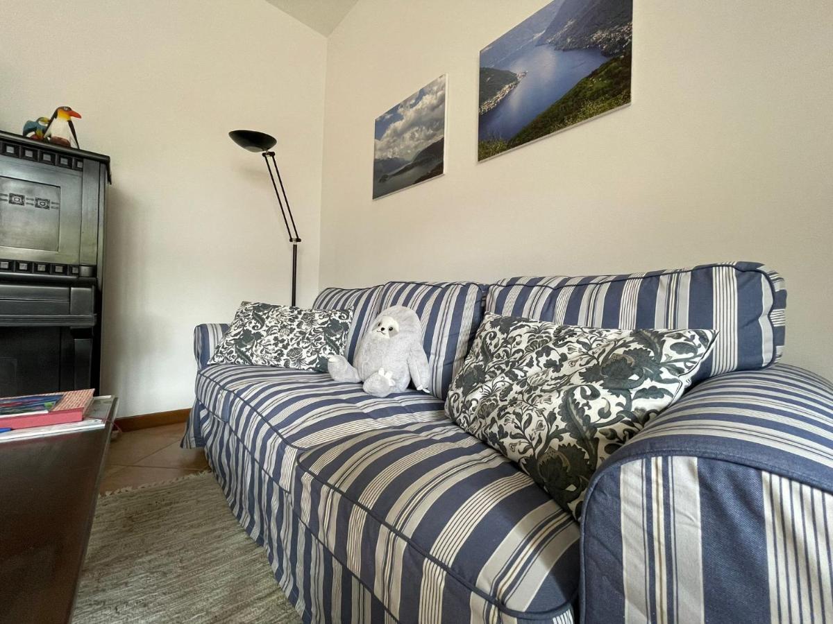 B&B La Casa Di Trizzi Como Exteriör bild
