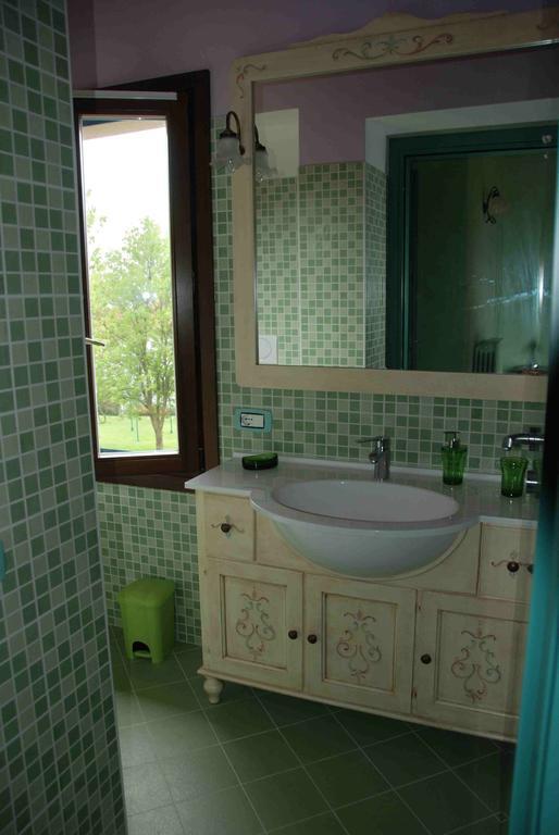 B&B La Casa Di Trizzi Como Rum bild