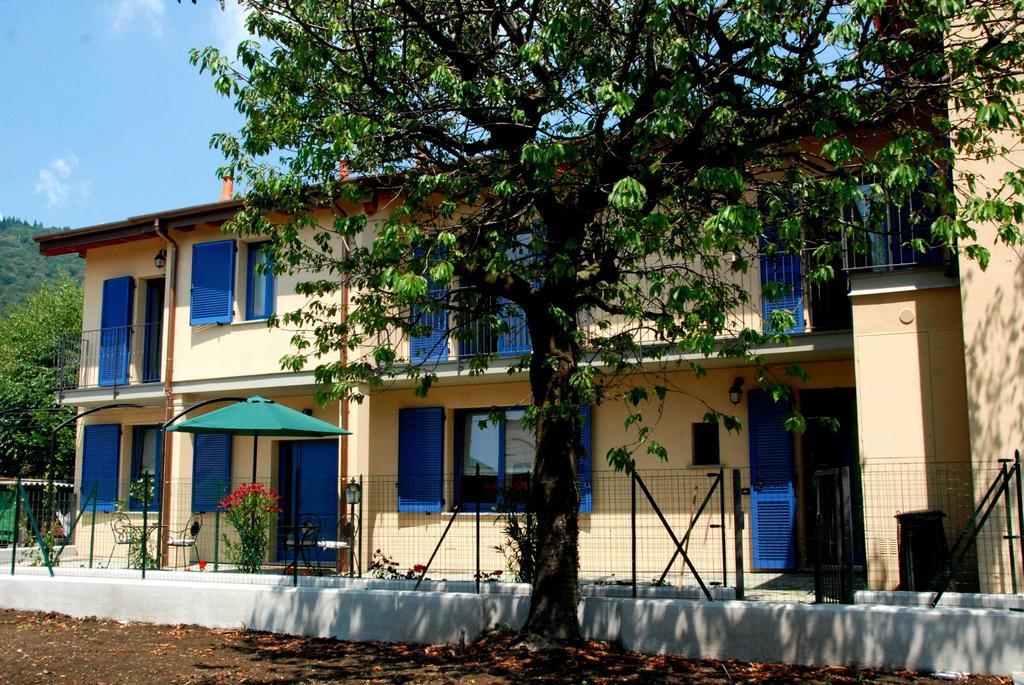 B&B La Casa Di Trizzi Como Exteriör bild