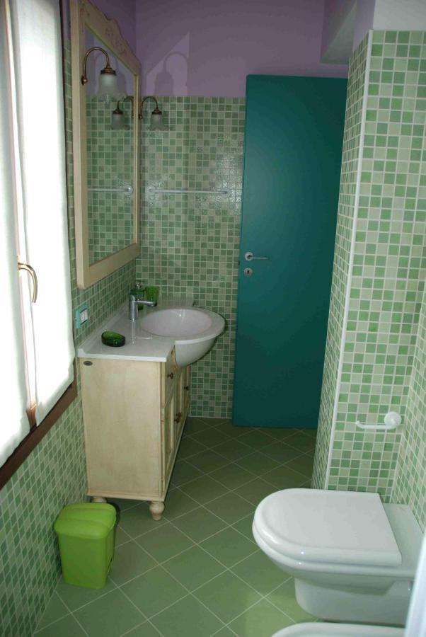 B&B La Casa Di Trizzi Como Exteriör bild